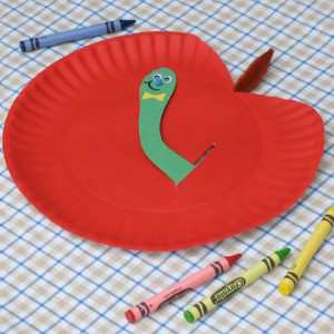 peek-a-boo-apple-craft-photo-420x420-aformaro-0071